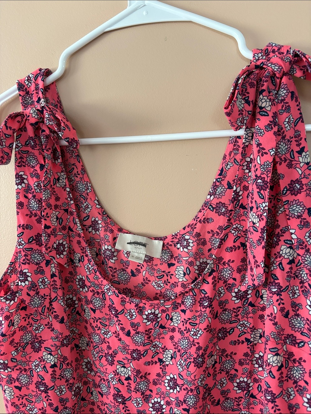 Loft Women’s Pink Floral Tie-Shoulder Tank Top - Picture 2 of 3